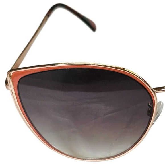 Vince Camuto Vintage Metal 100% Uv Protective Cat Eye Sunglasses Luxe Gift 57 Mm - Picture 6 of 10